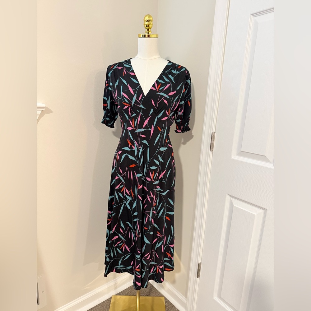 Diane Von Furstenberg ‘Jemma’ Midi Dress - Black with Pink and Blue leaf design